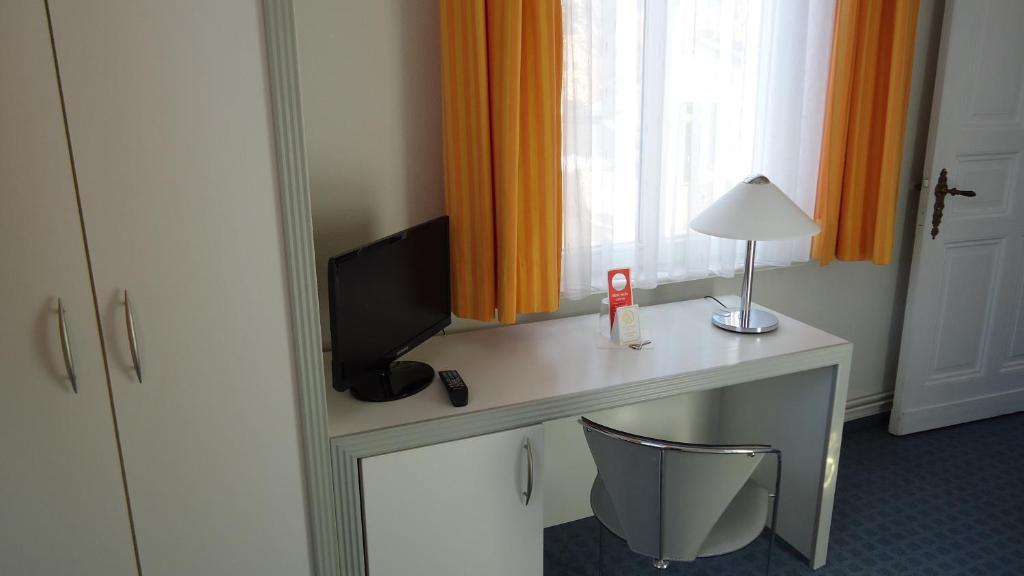 Hotel Fortuna Heringsdorf  Bagian luar foto
